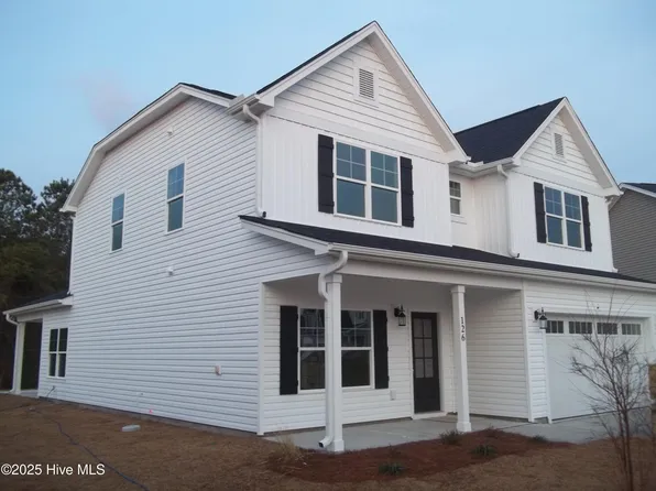 126 Paver Lane, Hampstead, NC 28443