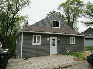 1412 N 6th St #2, Mankato, MN 56001