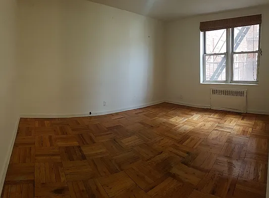 Rented by Smart NY Realty LLC | media 1