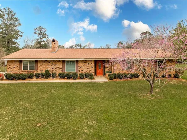59345 Twin Pines Rd, Bogalusa, LA 70427