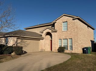 208 Tripp Trl, Denton, TX 76207