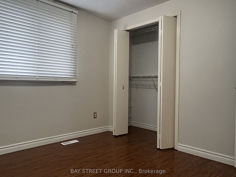 Mississauga House for rent - 3 Bedrooms — photo 16