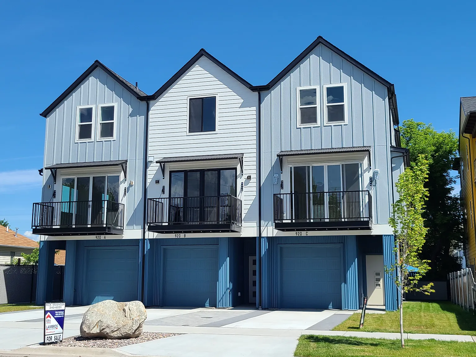 3 bed, 3.5 bath, 1812 sqft, $2,900 — Photo 1