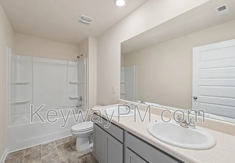3262 Carmine Ave — Photo 19