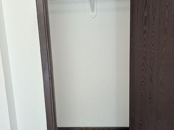 4th image of 1660 Swanson Ave APT 3-2