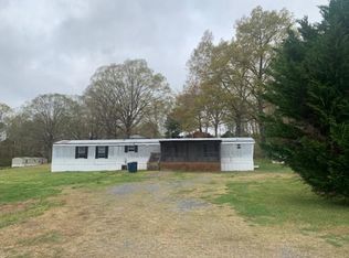 194 Keener Rd, Chatsworth, GA 30705