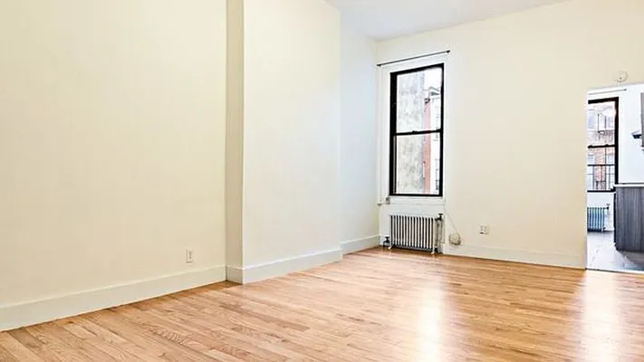 Rented by Nooklyn NYC LLC | media 10