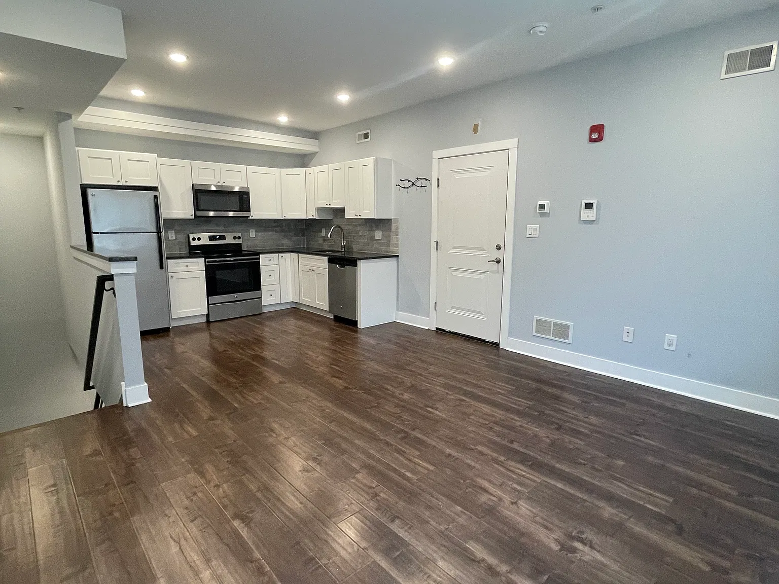 1 bed, $1,450 — Photo 4