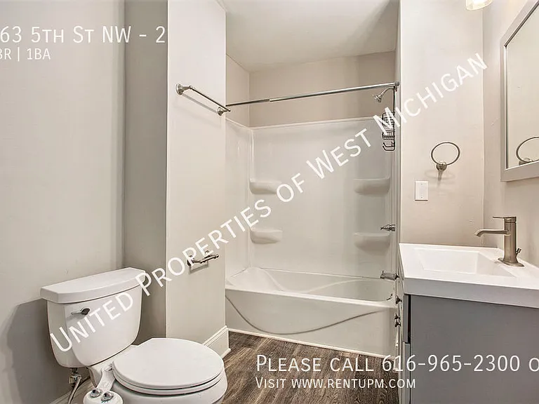763 5th St NW #2 — Photo 15