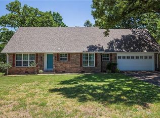 2916 N Sheryl Ave, Fayetteville, AR 72703