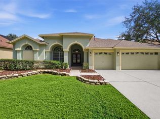 8357 Golden Prairie Dr, Tampa, FL 33647