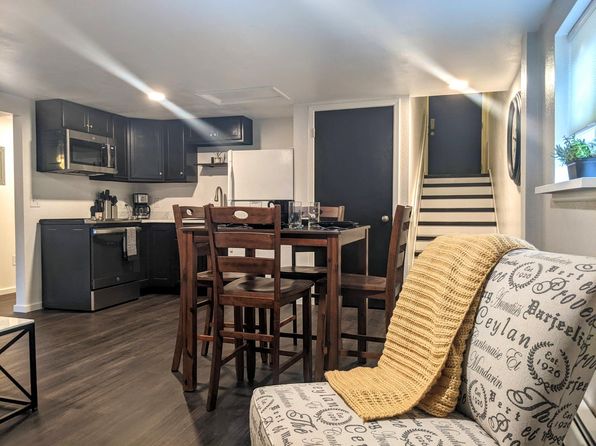 601 Parkhill Dr BASEMENT 1/2