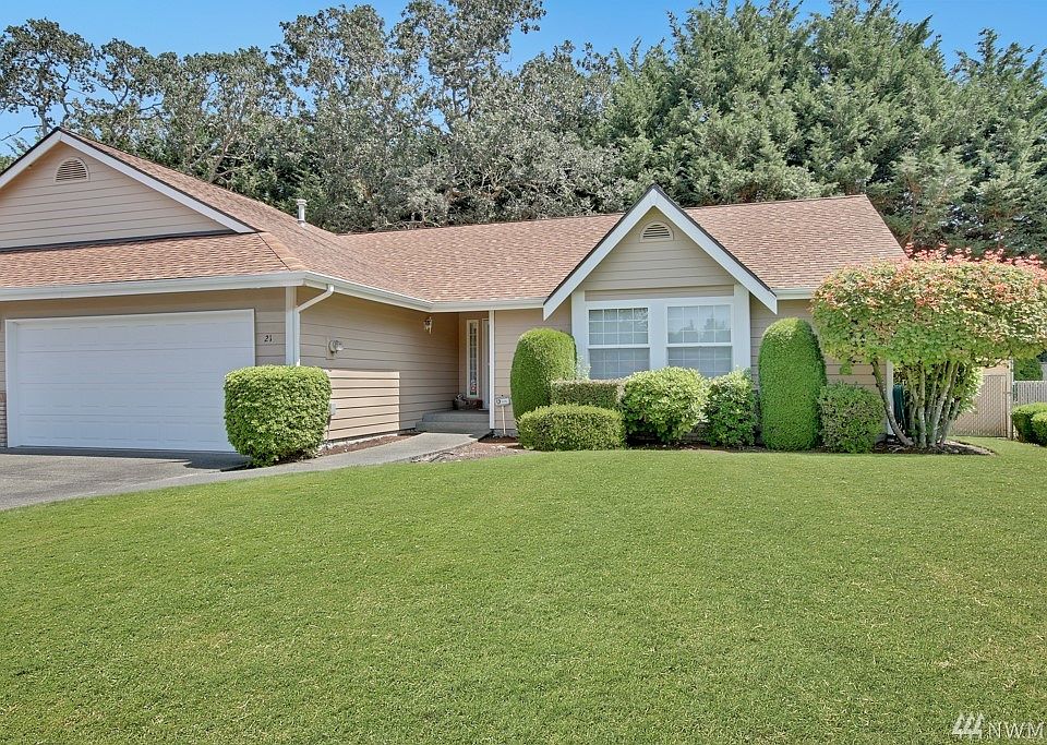 1st image of 21 Lakewood Oaks Dr SW