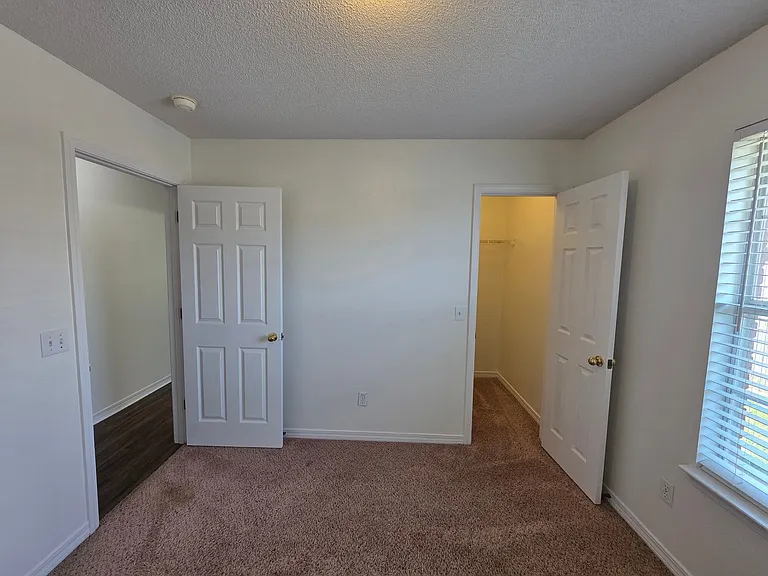 4300 Frasier Ln — Photo 13
