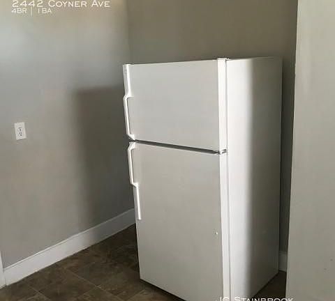 5th image of 2442 Coyner Ave