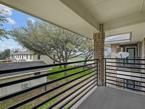 Henderson Place — Photo 13
