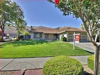 1st image of 318 Curie Dr