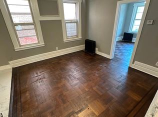 842 S 19th St #1R, Newark, NJ 07108