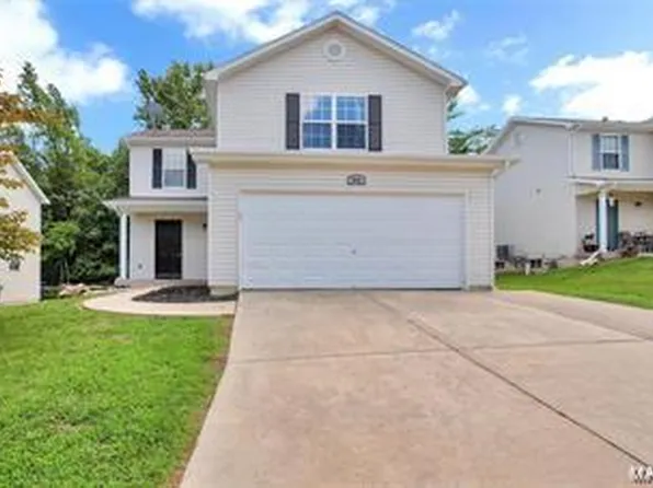 46 Saddleback Ridge Dr, Winfield, MO 63389
