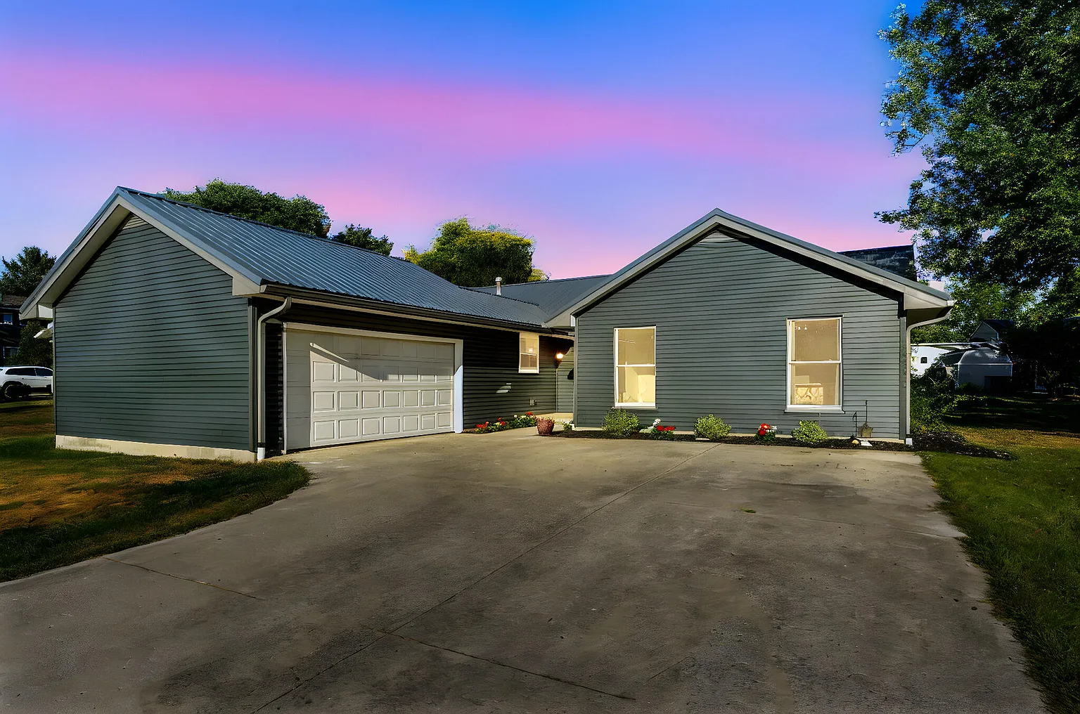 12160 Pamela Dr photo 1