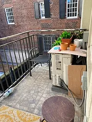 Rented by R New York