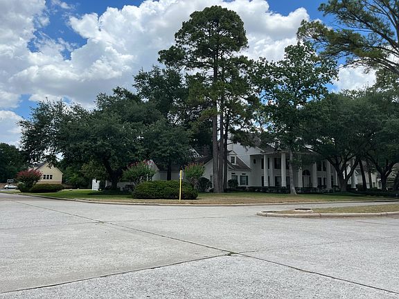 4th image of 3018 Baywood Park Dr