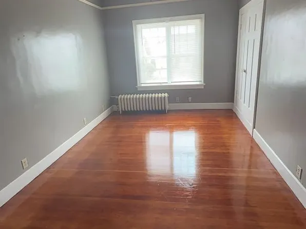 300 East, 300 E 1st St APT 5, Aberdeen, WA 98520