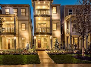 15 Rafters Row, The Woodlands, TX 77380