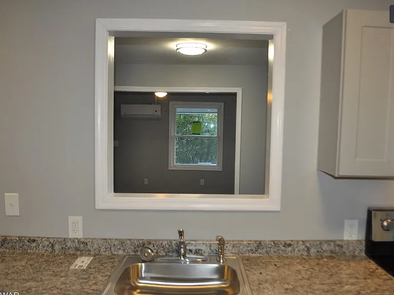 100 Green St #1 — Photo 5