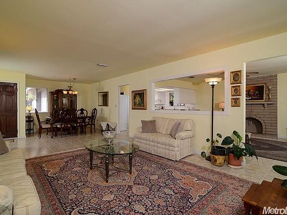 3rd image of 8037 Glen Alta Way