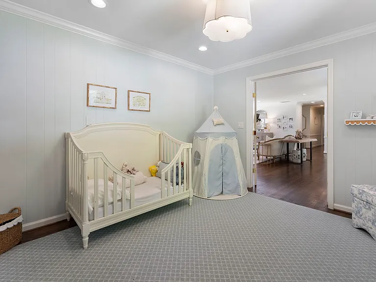 4470 Chatworth Ct NE — Photo 32