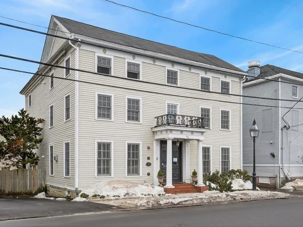 86 Islington Street #1, Portsmouth, NH 03801