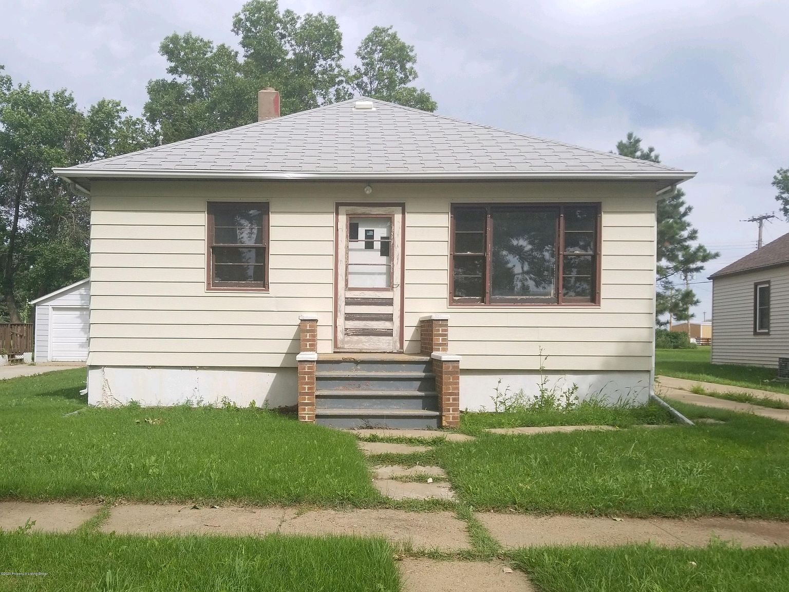 121 4th St N, Richardton, ND 58652 Zillow