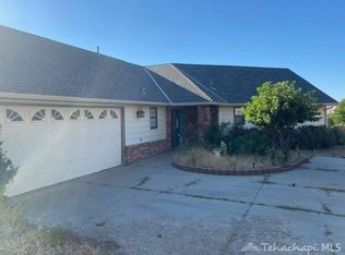 22041 Mid Way, Tehachapi, CA 93561