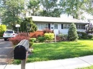 73 Carlton Ave, Piscataway, NJ 08854
