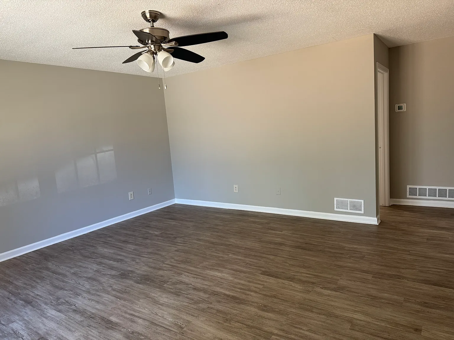2 bed, $1,295 — Photo 2