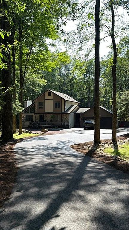 2260 Forest Dr W - Property Image