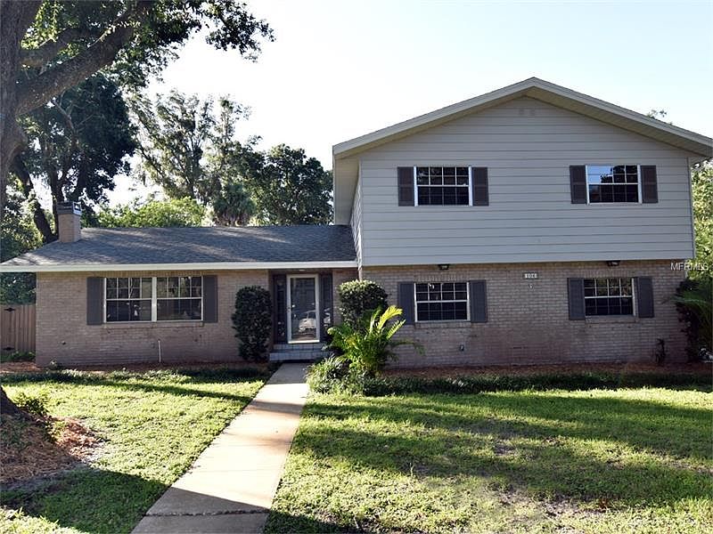 1st image of 106 Brierwood Dr