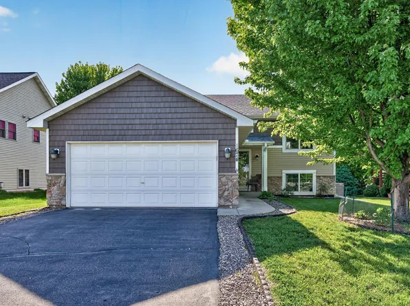 1674 Palomino St, Shakopee, MN 55379