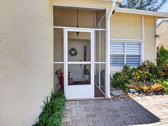 3rd image of 22859 N Sandalfoot Boulevard