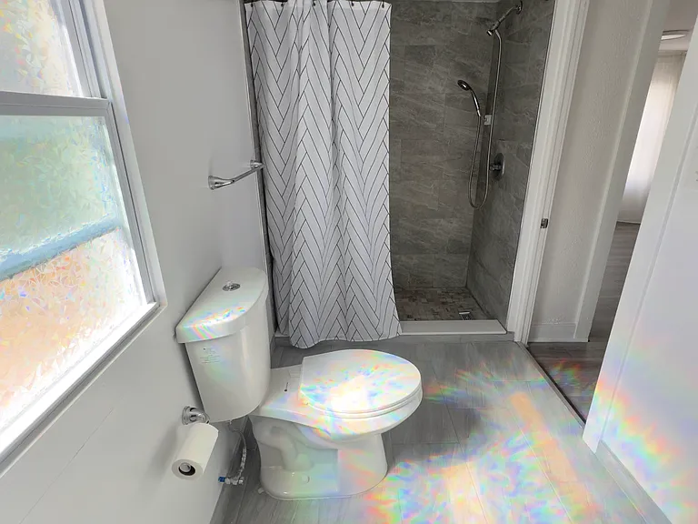 225 Roosevelt Ave #2 — Photo 7