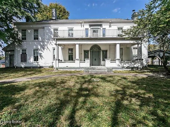236 Kobert Ave, Lebanon, KY 40033