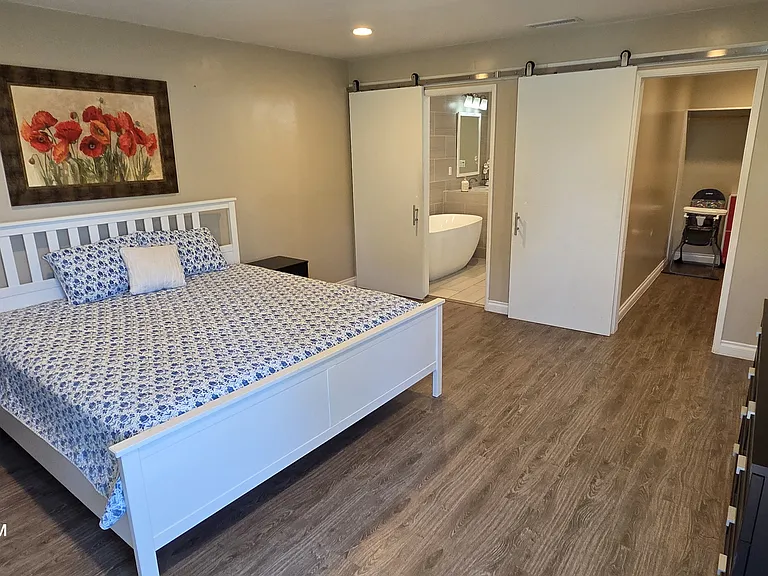 9260 Mesa Vista Ave — Photo 7