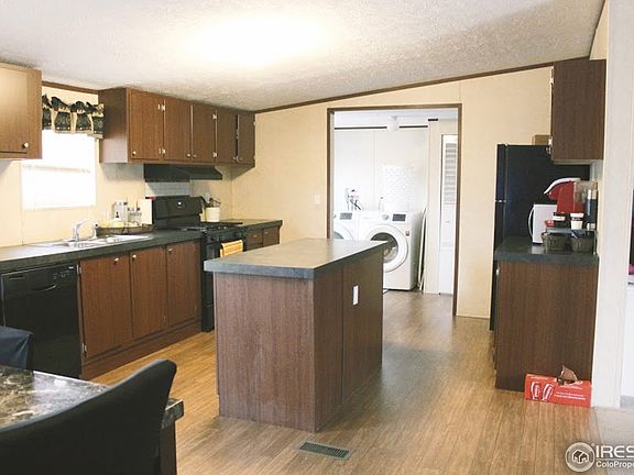 3rd image of 3120 Foxtail Ln