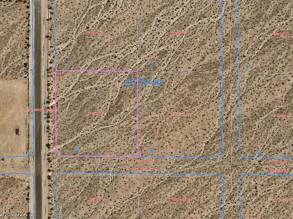 2nd image of Norite & Hopi On Paved Rd