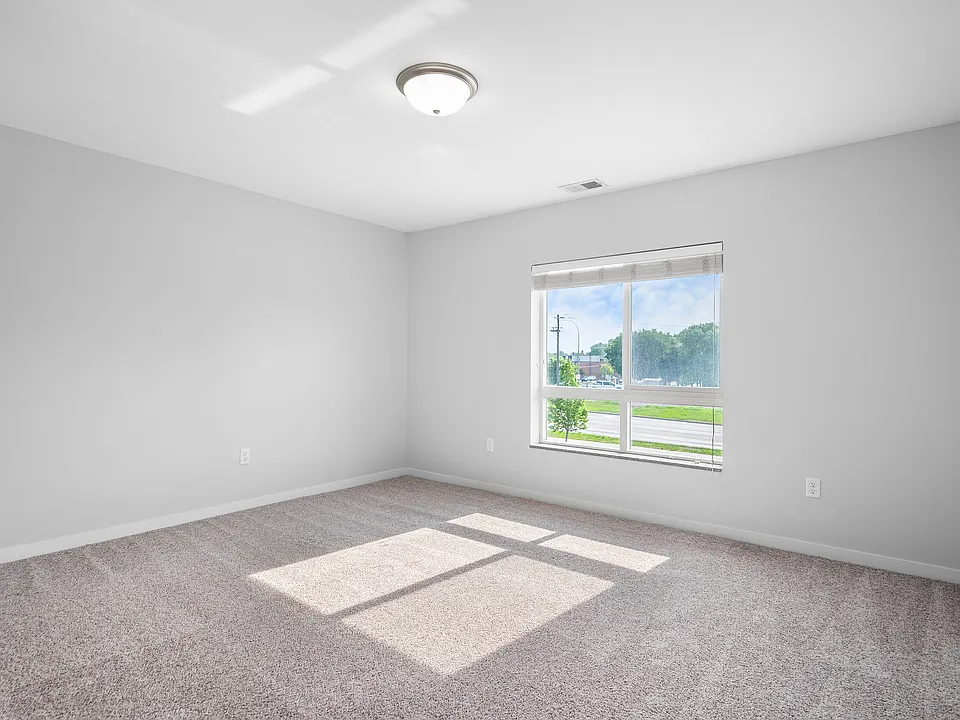 11. Sonoma East K - Bed2
