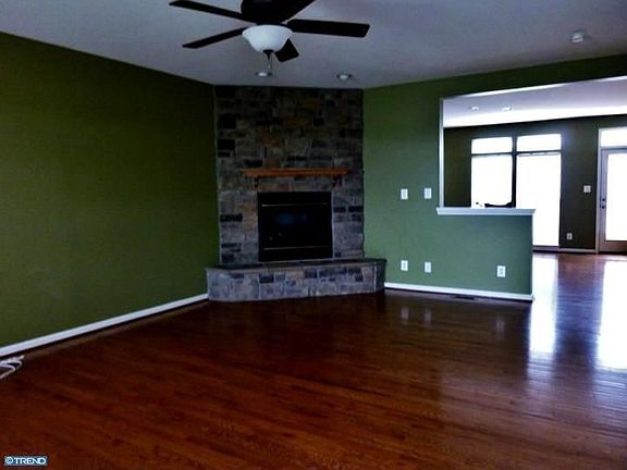 2nd image of 2407 Northridge Ct