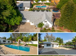 7030 Riata Dr, Redding, CA 96002
