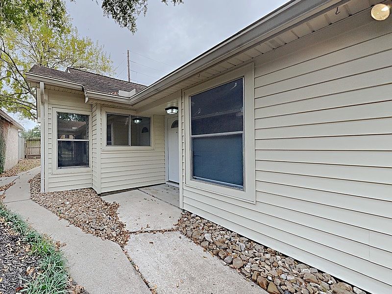 1st image of 16031 Hidden Acres Dr