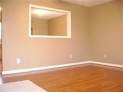3rd image of 204 Lauren Dr